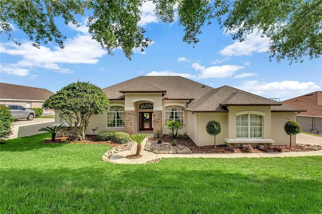 16350 Magnolia Bluff Drive Montverde FL 34756