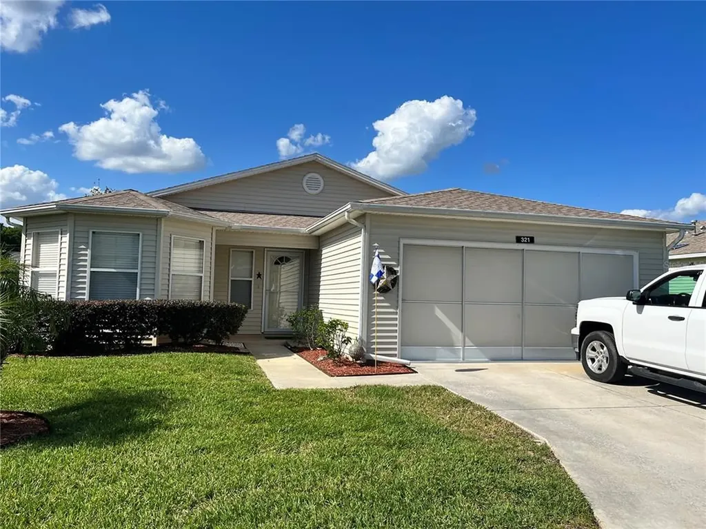 321 Bentwood Drive Leesburg FL 34748
