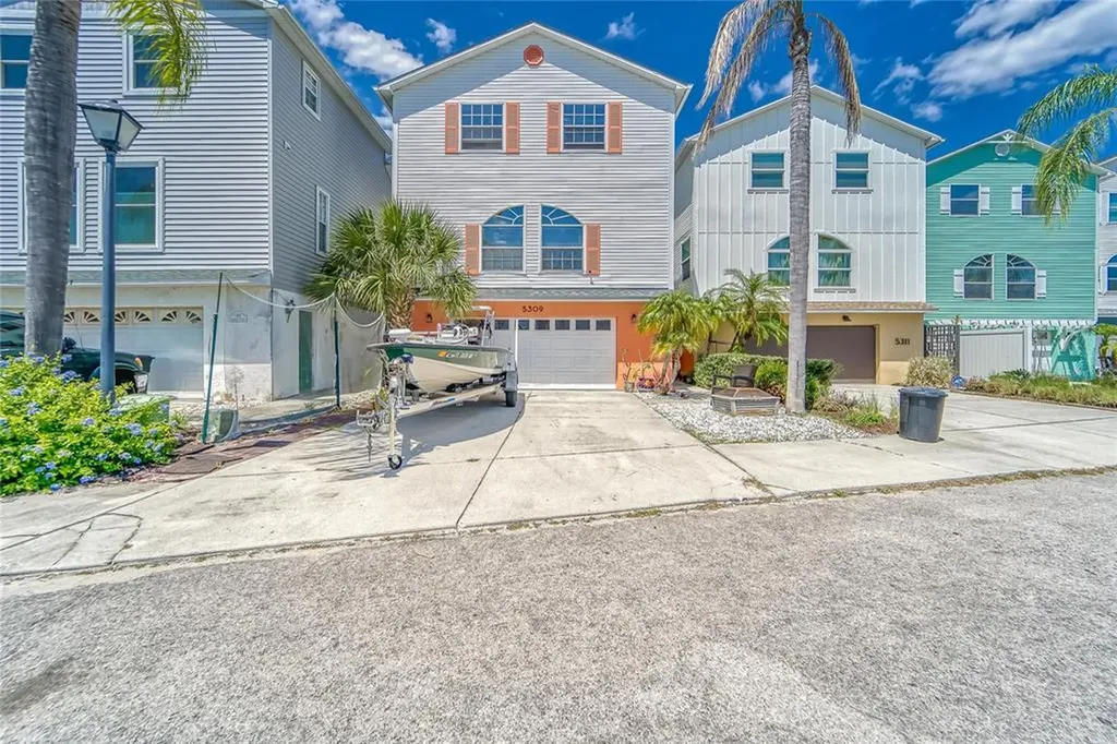 5309 Boardwalk Street Holiday FL 34690