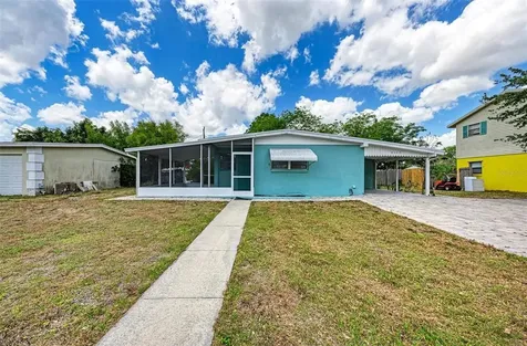 6115 Freemont Street North Port FL 34287