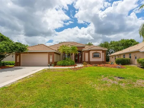 5528 Secluded Oaks Way Sarasota FL 34233