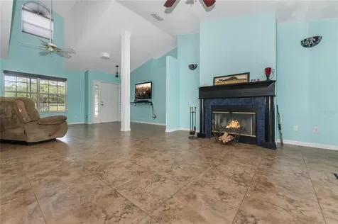 4781 NE 18th Trail Trenton FL 32693