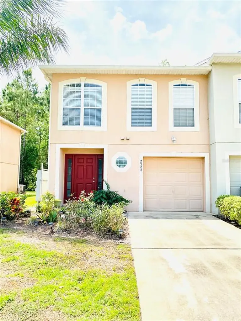 2928 Clarabelle Court Kissimmee FL 34743