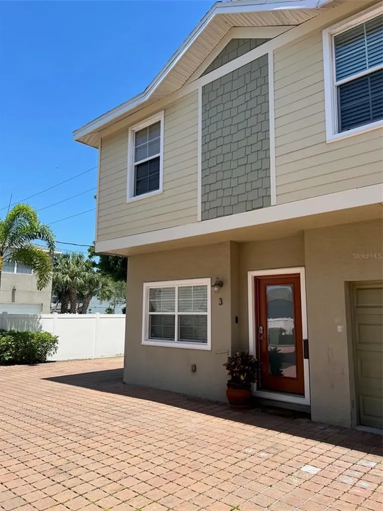 3701 W Carmen Street Tampa FL 33609