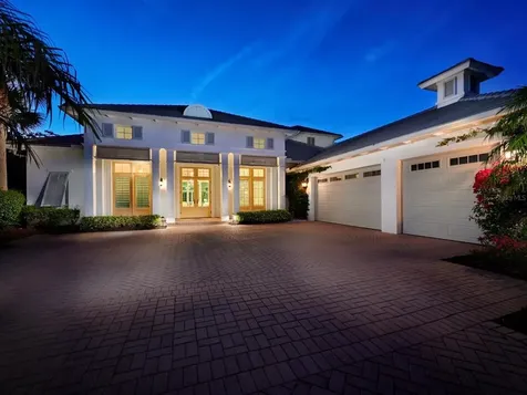 3745 Caledonia Lane Sarasota FL 34240