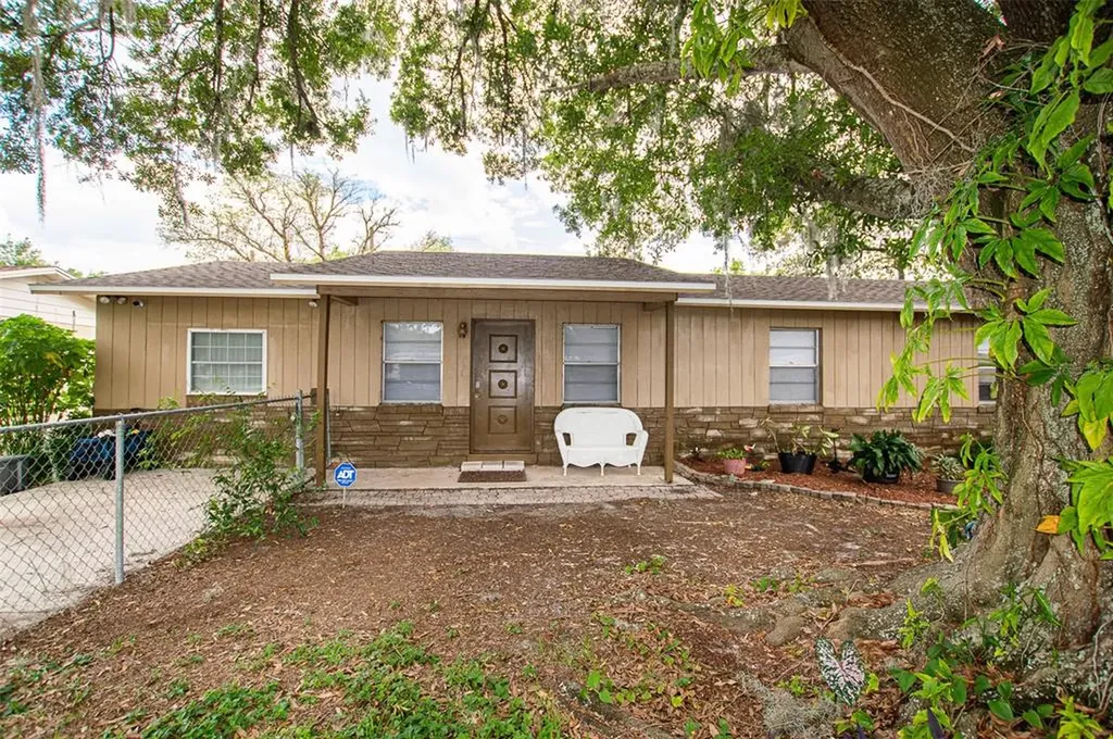 2615 Fowler Avenue Auburndale FL 33823