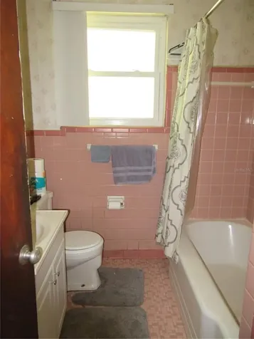 3207 NW 14th Street Gainesville FL 32605