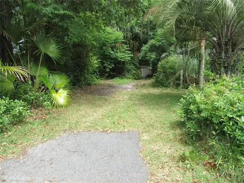 3207 NW 14th Street Gainesville FL 32605