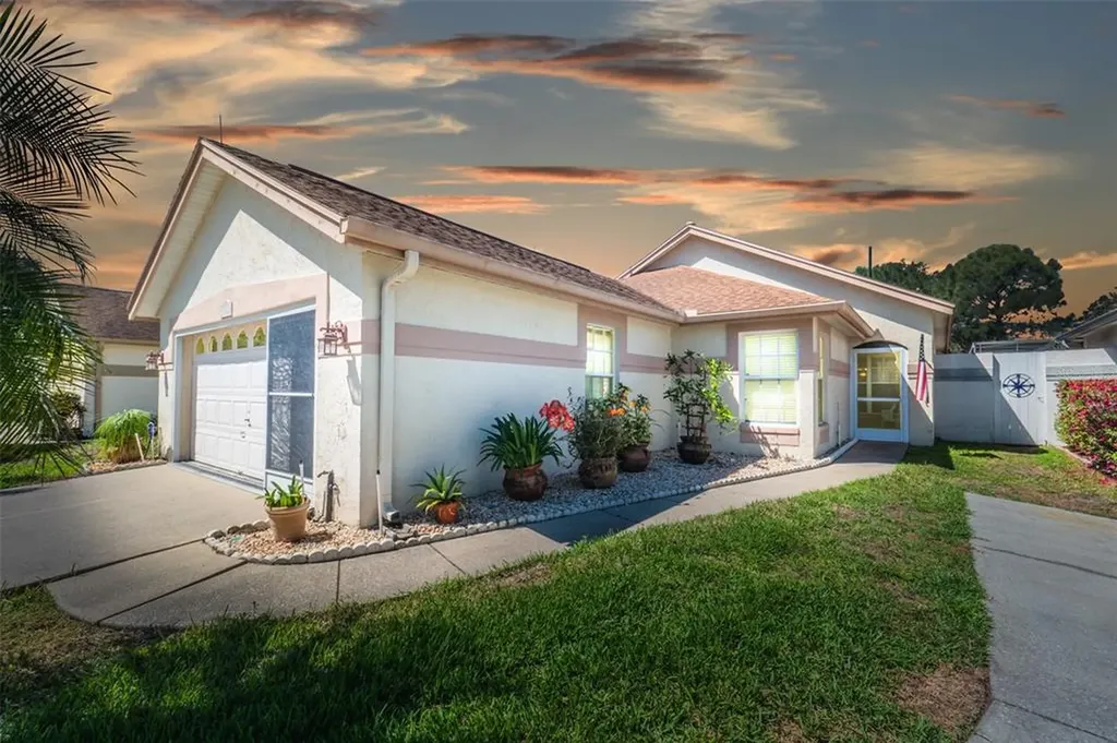 11618 Peach Grove Lane Orlando FL 32821