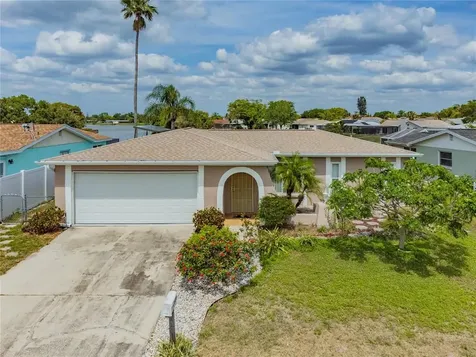 7525 Vienna Lane Port Richey FL 34668