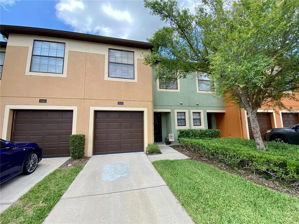 1513 Water Terrace Lane Brandon FL 33511