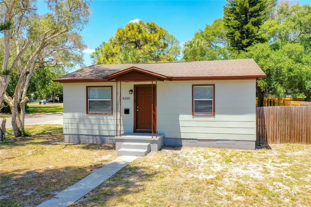 4395 10th Avenue S St Petersburg FL 33711