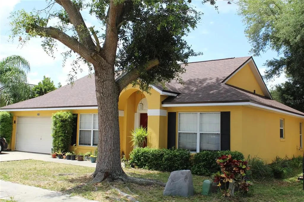 3608 Meadow Green Drive Tavares FL 32778