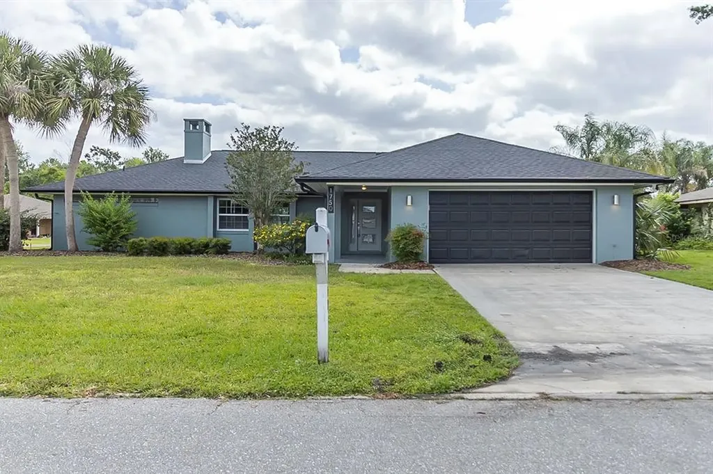 1750 N New Hampshire Avenue Tavares FL 32778