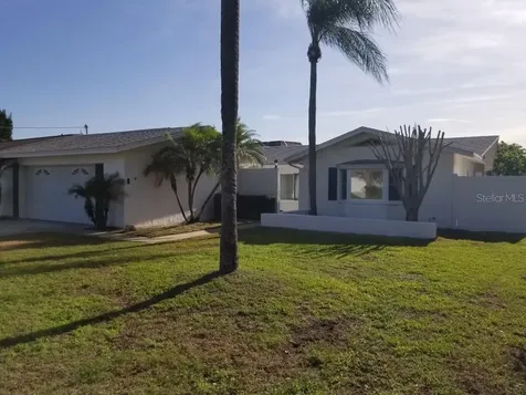 4625 Bay Crest Drive Tampa FL 33615