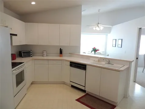 5727 Beaurivage Avenue Sarasota FL 34243