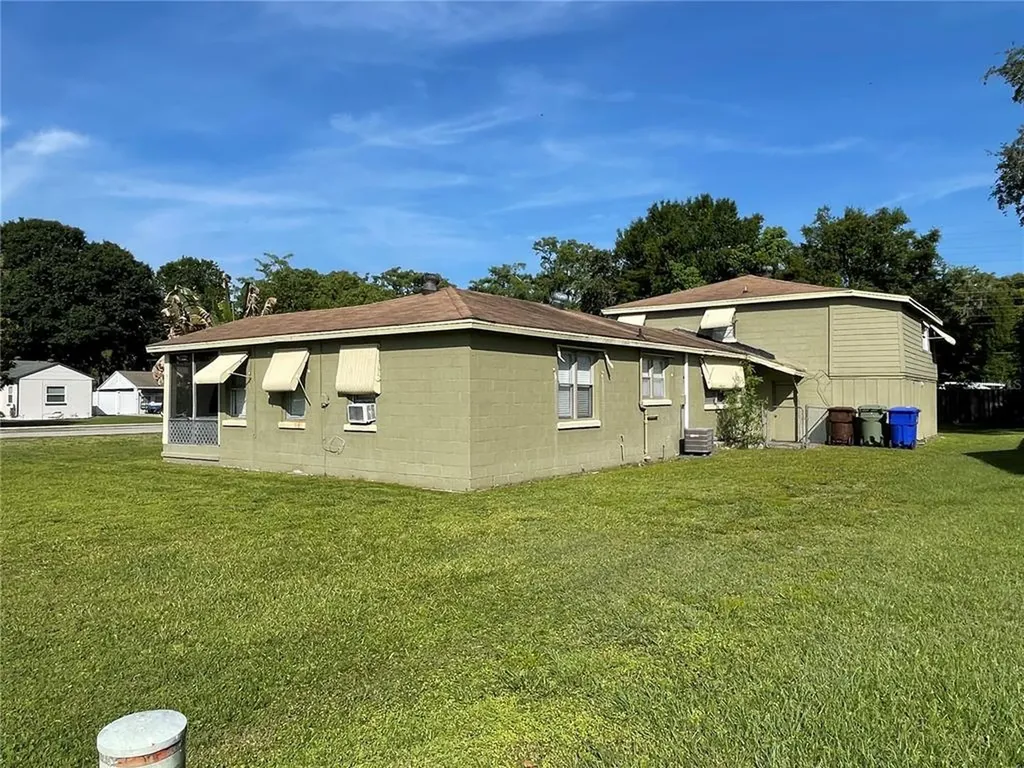 313 E Drury Avenue Kissimmee FL 34744