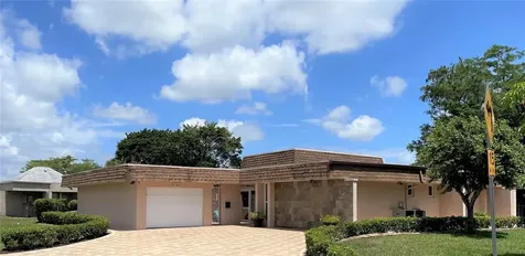 6103 Royal Poinciana Lane Tamarac FL 33319