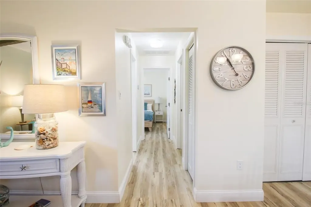 3852 Gatewood Drive Sarasota FL 34232