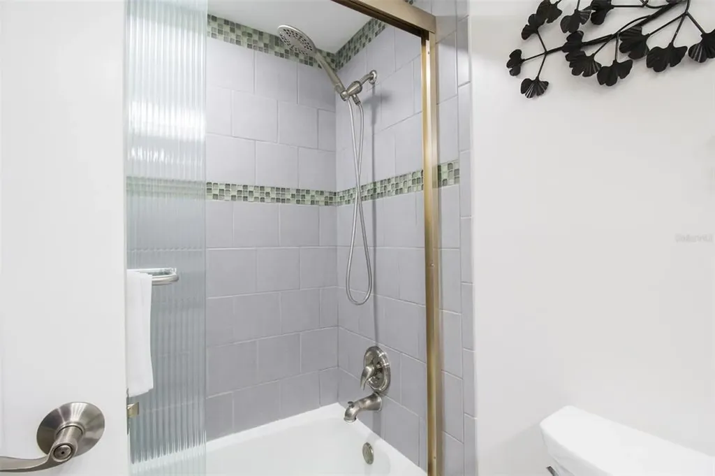 3852 Gatewood Drive Sarasota FL 34232