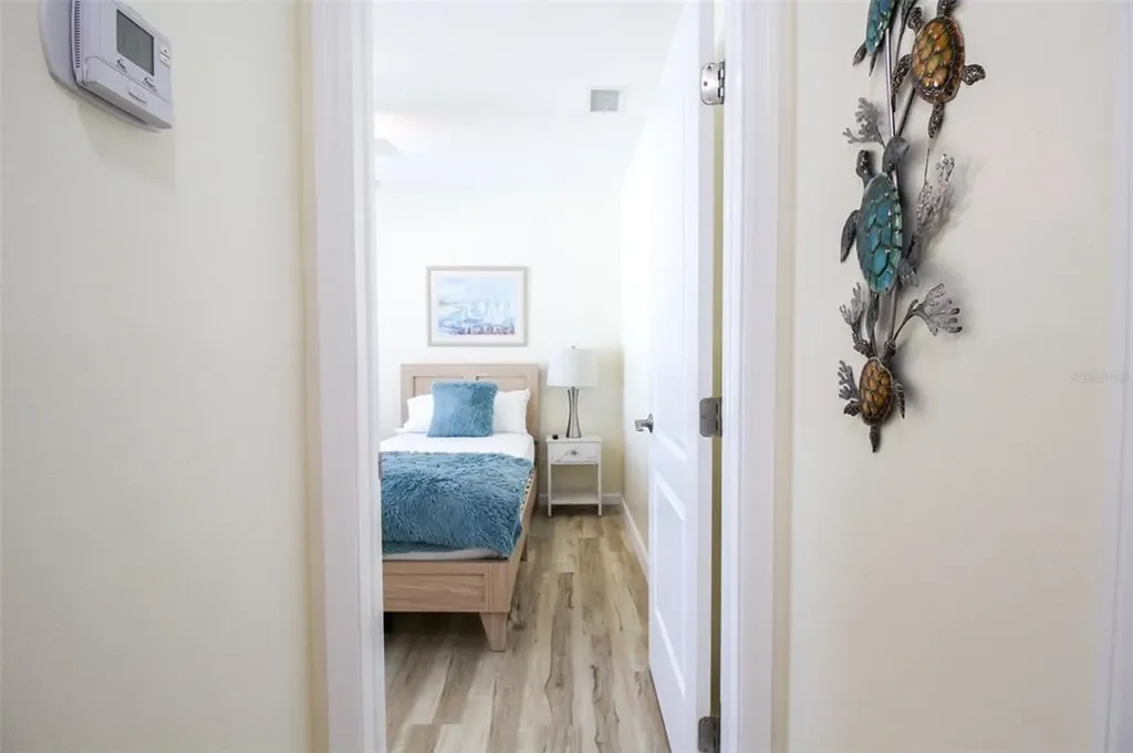 3852 Gatewood Drive Sarasota FL 34232