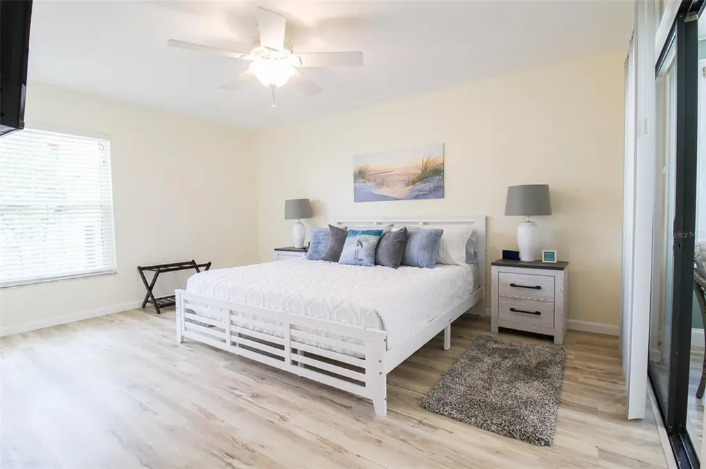 3852 Gatewood Drive Sarasota FL 34232