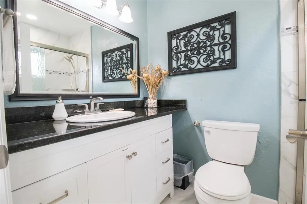 3852 Gatewood Drive Sarasota FL 34232