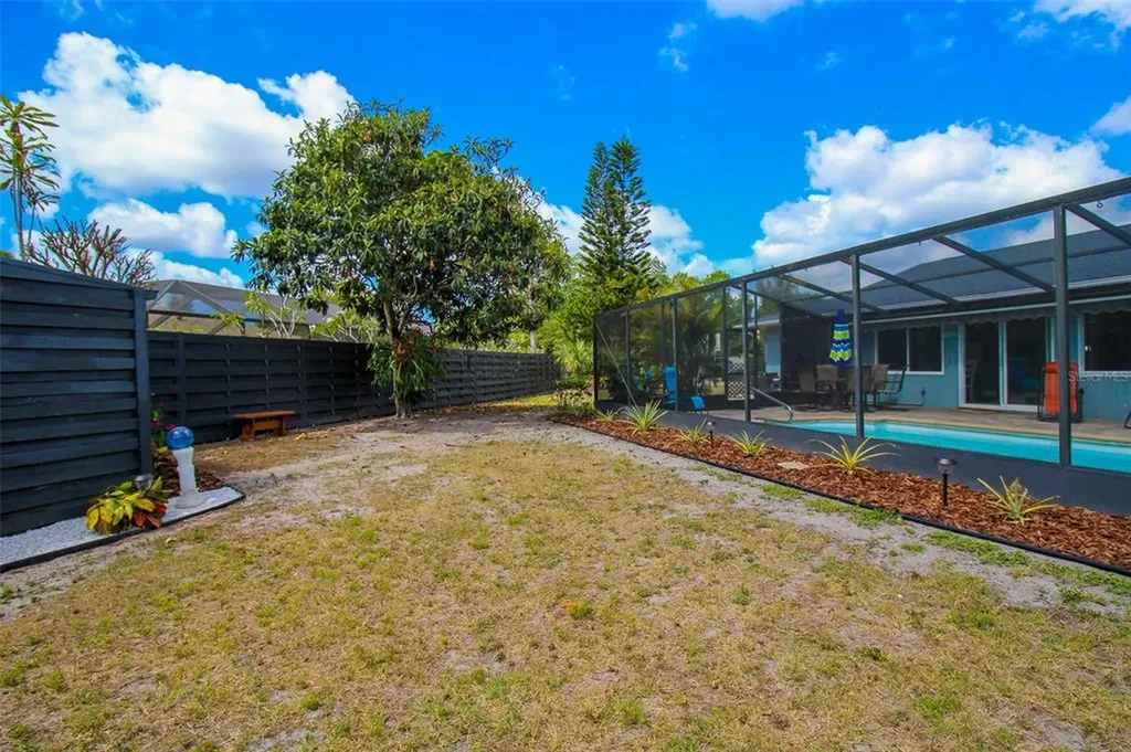 3852 Gatewood Drive Sarasota FL 34232