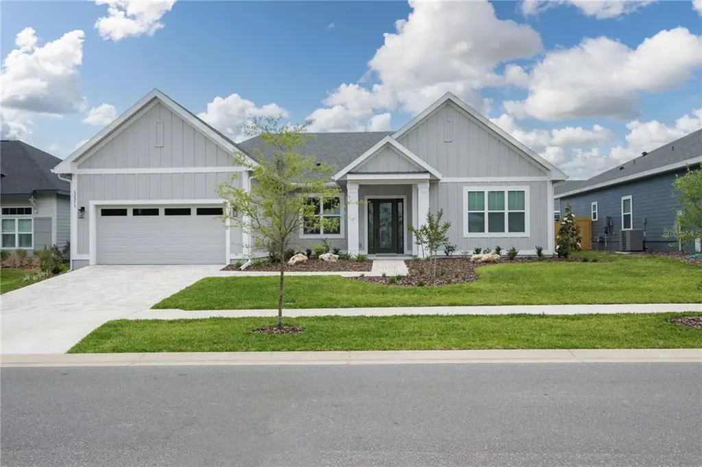 12371 SW 4th Place Newberry FL 32669