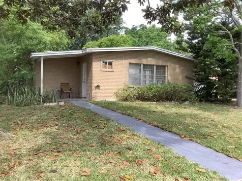 1174 Hampshire Avenue Deltona FL 32725