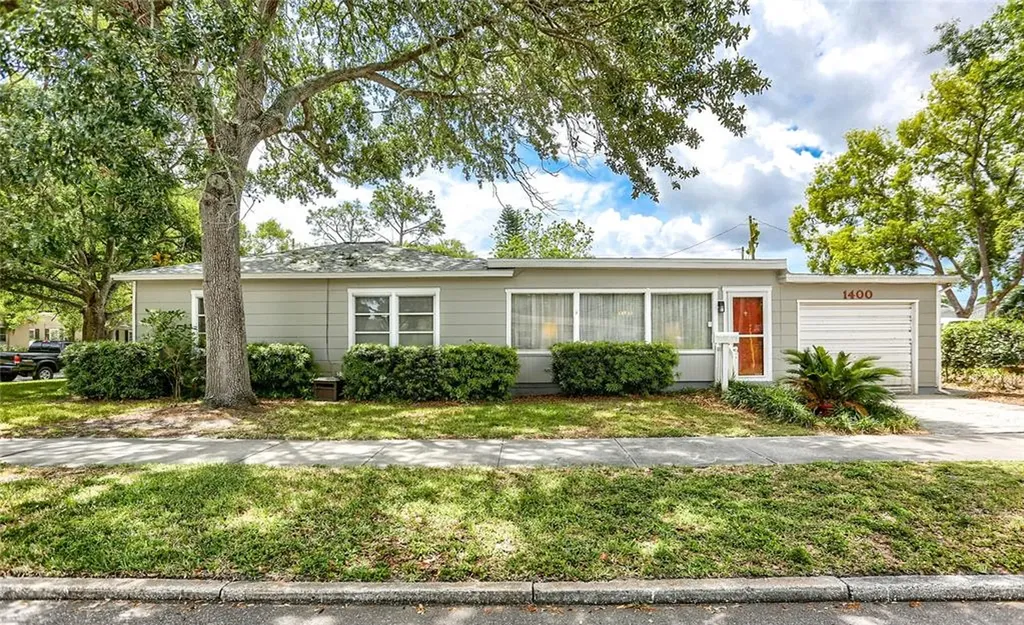 1400 32nd Avenue N St Petersburg FL 33704