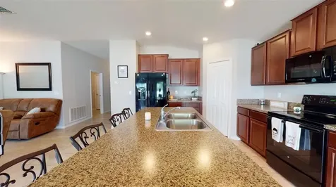 10621 Standing Stone Drive Wimauma FL 33598