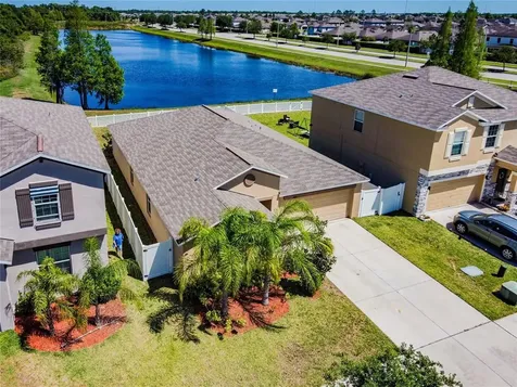 10621 Standing Stone Drive Wimauma FL 33598