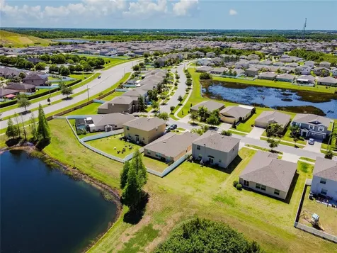 10621 Standing Stone Drive Wimauma FL 33598