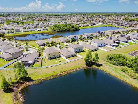 10621 Standing Stone Drive Wimauma FL 33598