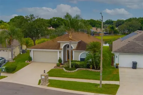 2023 Avalon Cove Court Brandon FL 33511