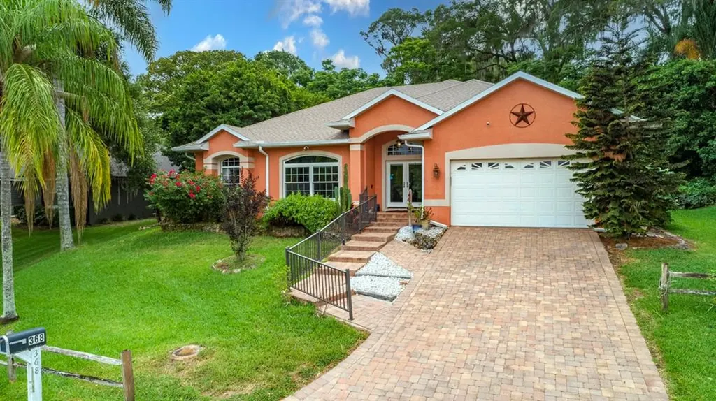 368 N Lake Franklin Drive Mount Dora FL 32757