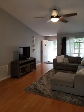 2718 Feiffer Circle Sarasota FL 34235