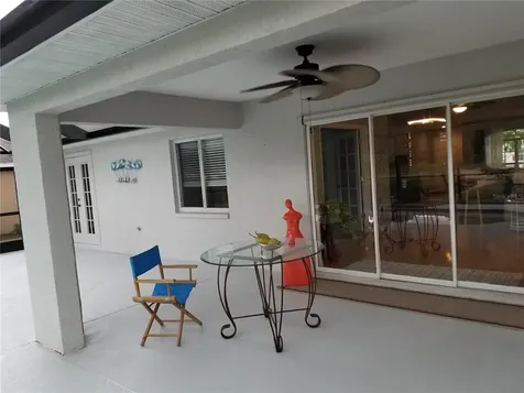 2718 Feiffer Circle Sarasota FL 34235