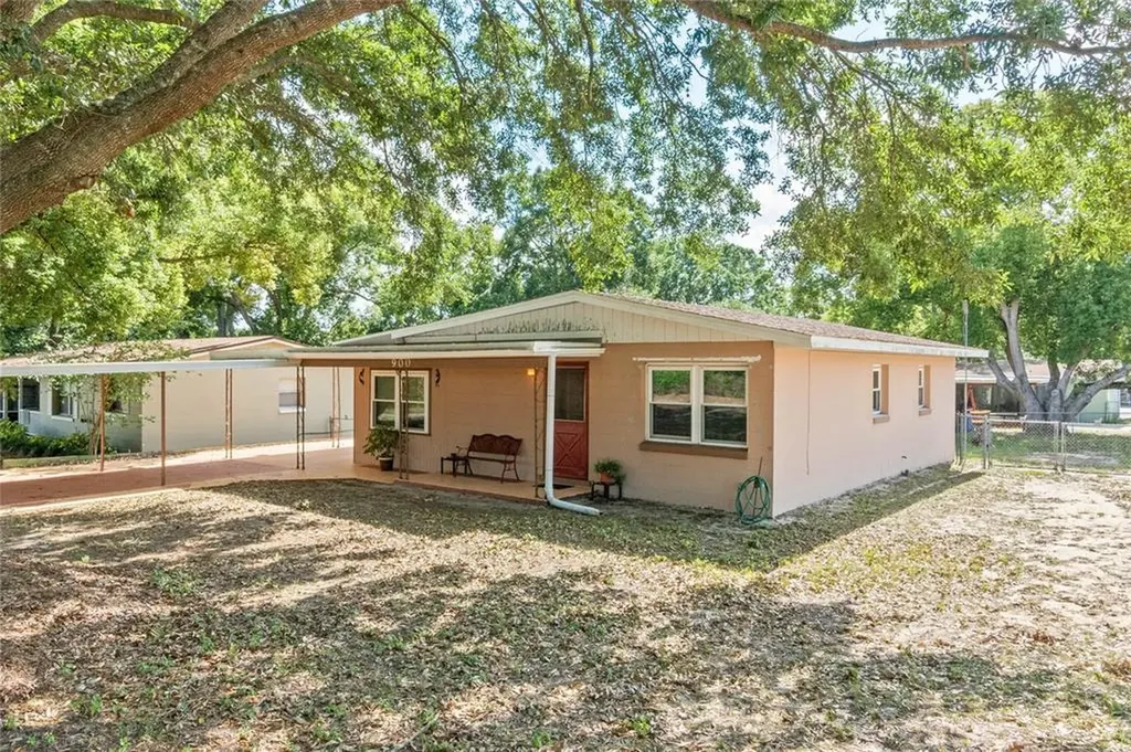 900 S Galena Avenue Minneola FL 34715