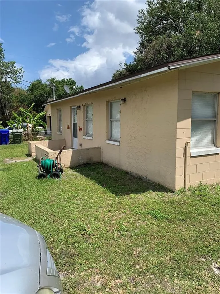 1606 Sunny Street Kissimmee FL 34741