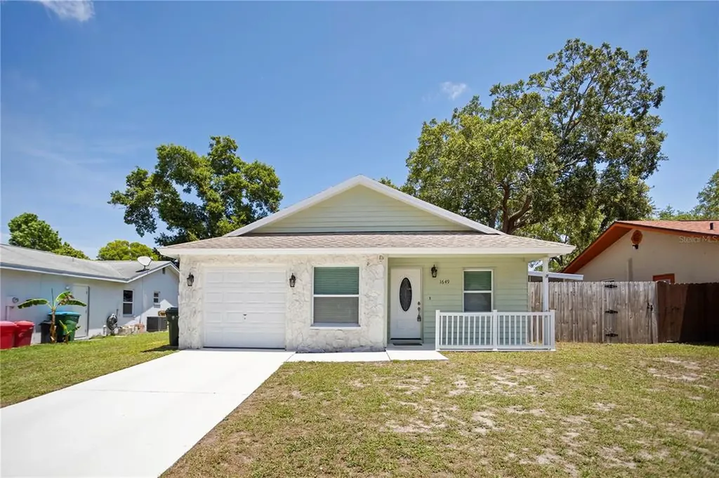 1649 12th Street SW Largo FL 33778