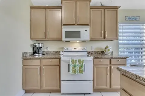 10541 Via De Robina Court Clermont FL 34711