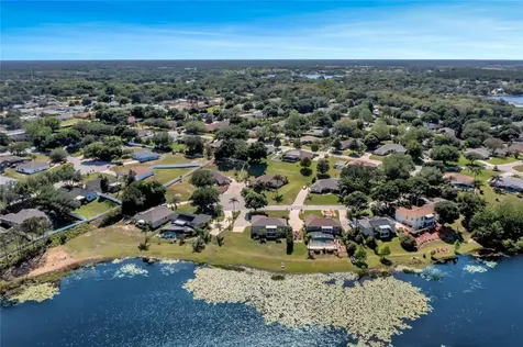 10541 Via De Robina Court Clermont FL 34711