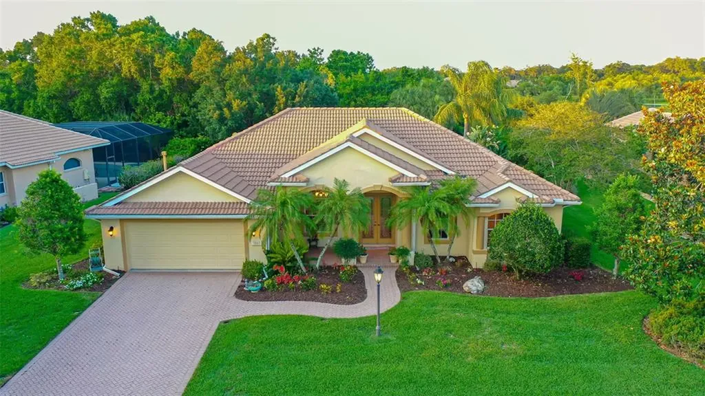 7803 Crest Hammock Way Sarasota FL 34240