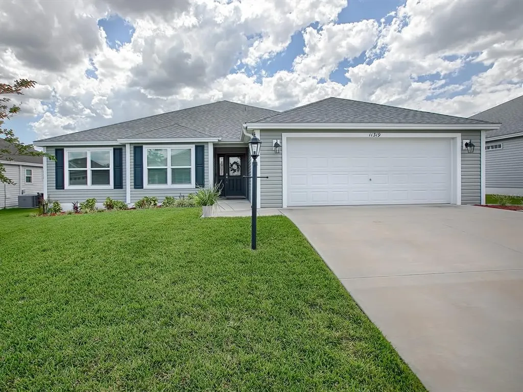 11319 Stewart Loop Oxford FL 34484