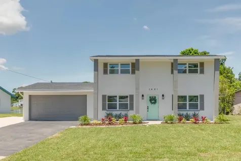 1401 84th Avenue N St Petersburg FL 33702