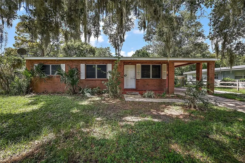 1011 Perkins Street Leesburg FL 34748