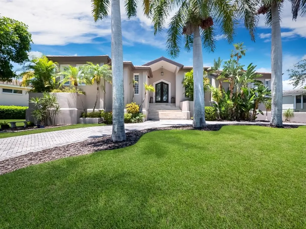 3610 Bayou Circle Longboat Key FL 34228