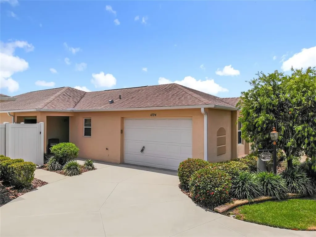 1894 Loadstar Avenue The Villages FL 32162